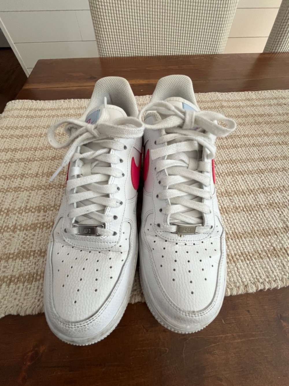 Nike White/pink Air Force 1  Sneaker size 9.5